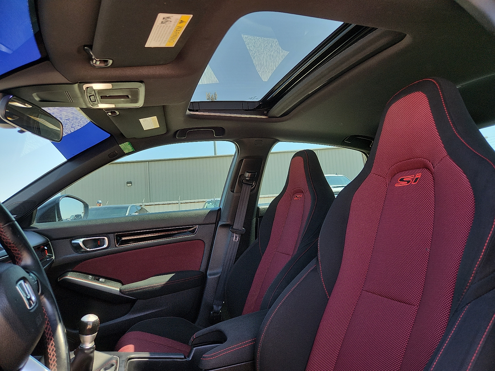 Vehicle image 9 of 20