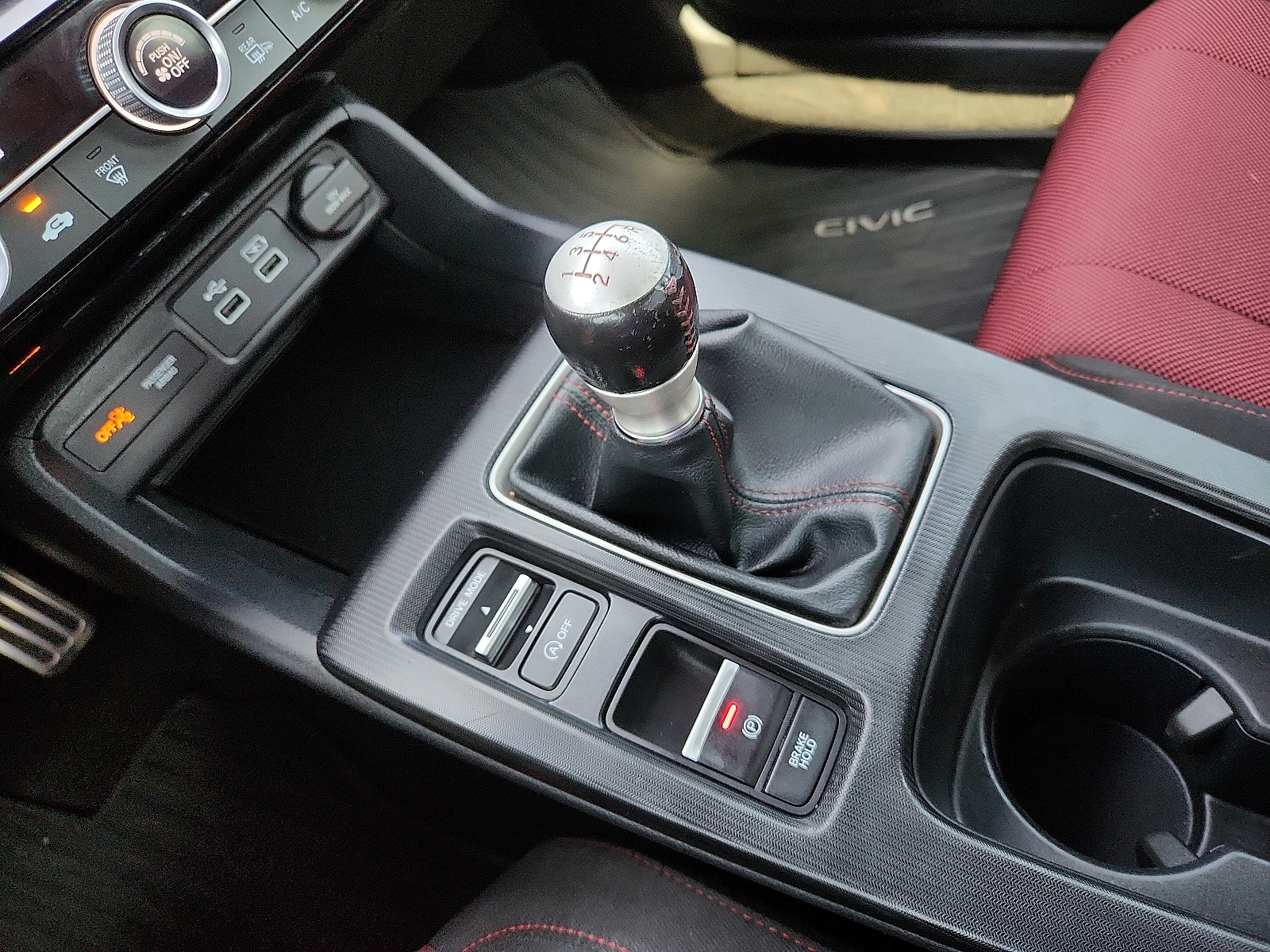 Vehicle image 15 of 20