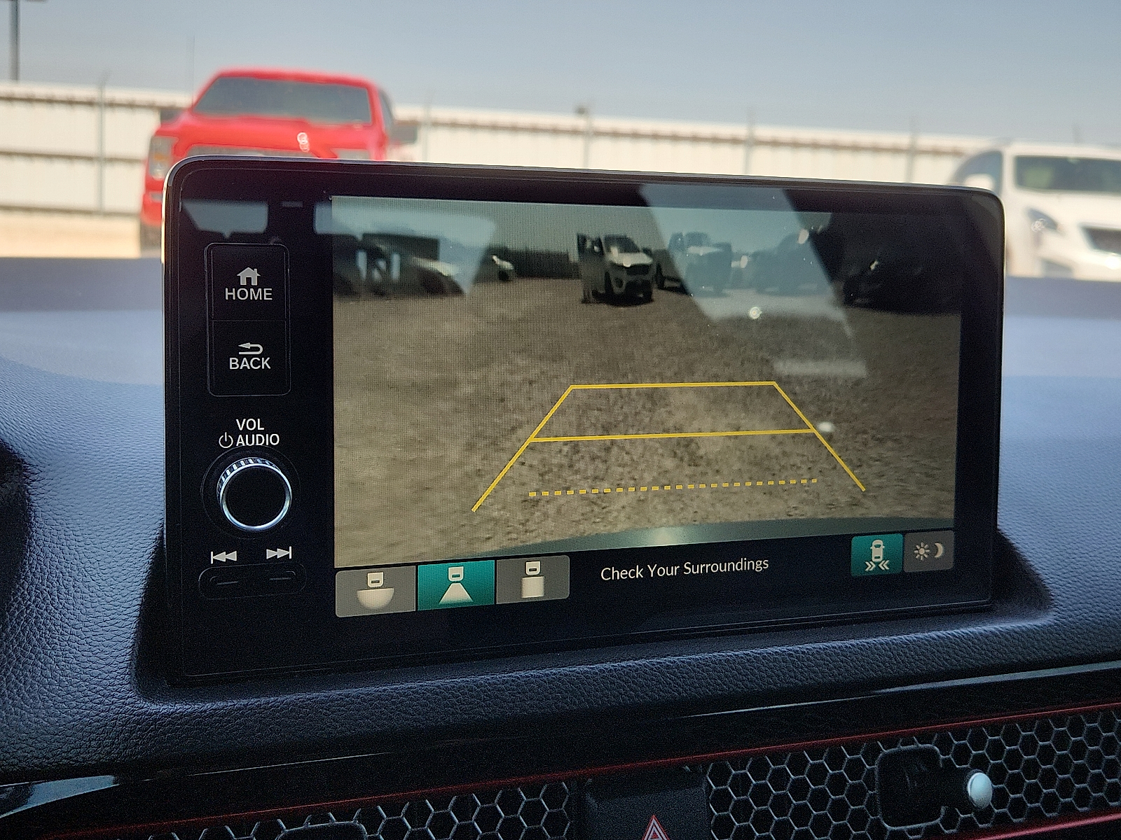 Vehicle image 14 of 20