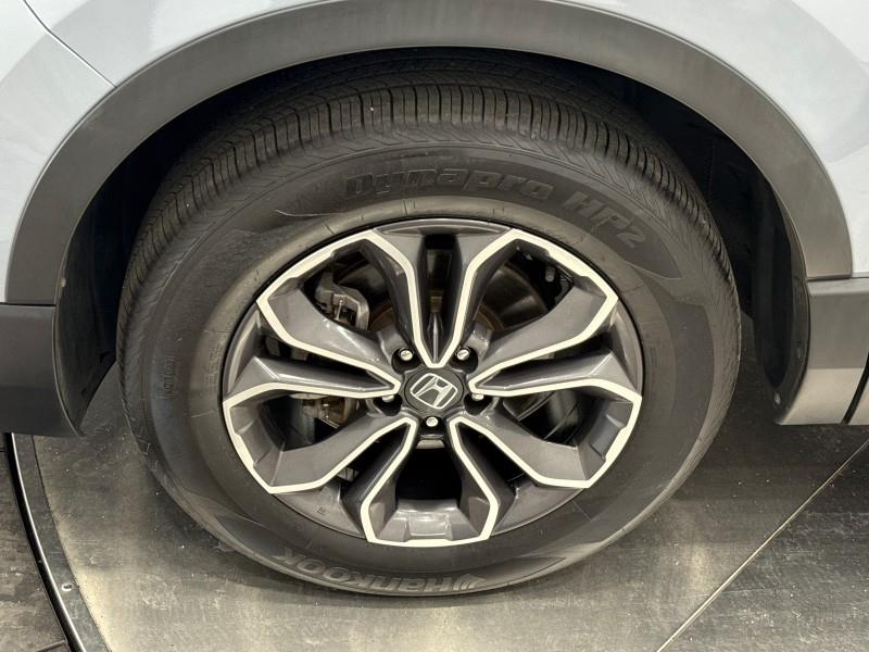 Vehicle image 8 of 52