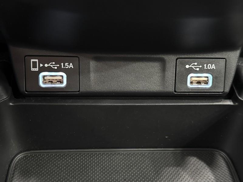 Vehicle image 44 of 52