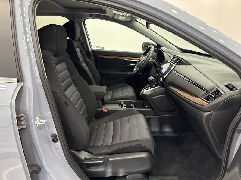 Vehicle image 18 of 52