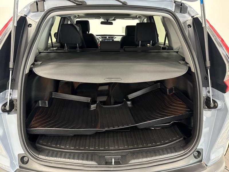 Vehicle image 13 of 52