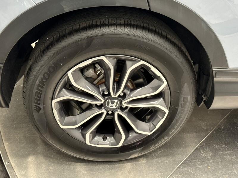 Vehicle image 11 of 52