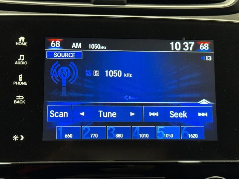 Vehicle image 29 of 52