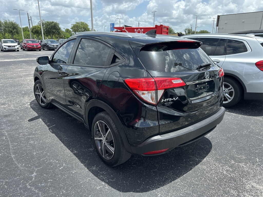 Vehicle image 5 of 5