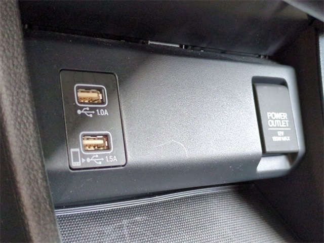 Vehicle image 22 of 29