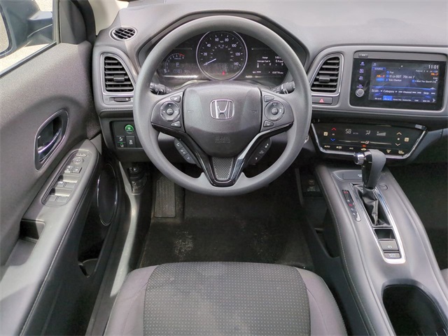 Vehicle image 16 of 29