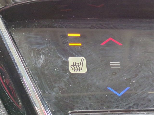 Vehicle image 23 of 29