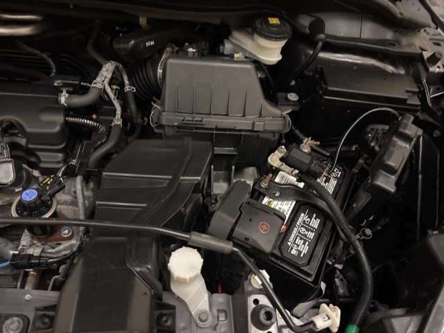 Vehicle image 23 of 24