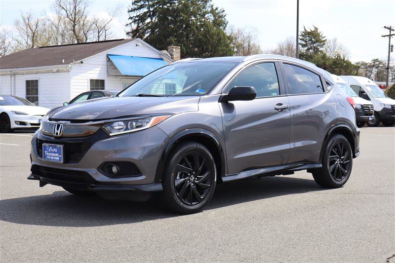 2022 Honda HR-V Sport Image 2 of 32