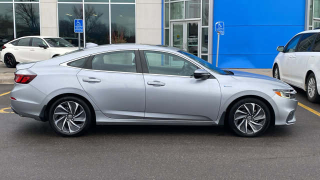 2022 Honda Insight Touring Image 3 of 28
