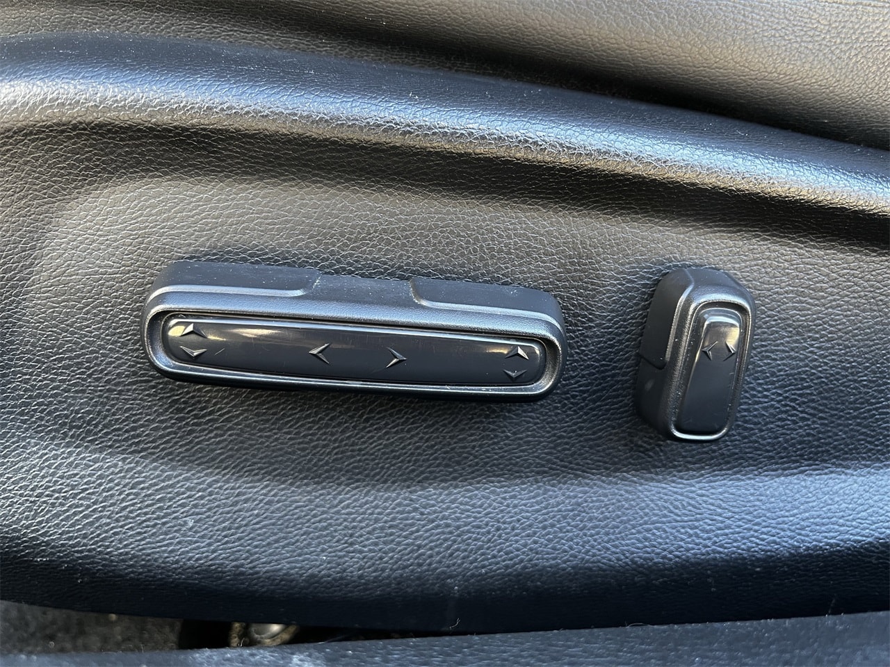 2022 Honda Insight Touring Image 22 of 30