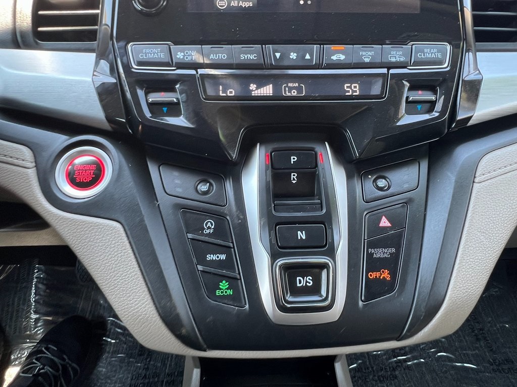 Vehicle image 24 of 27