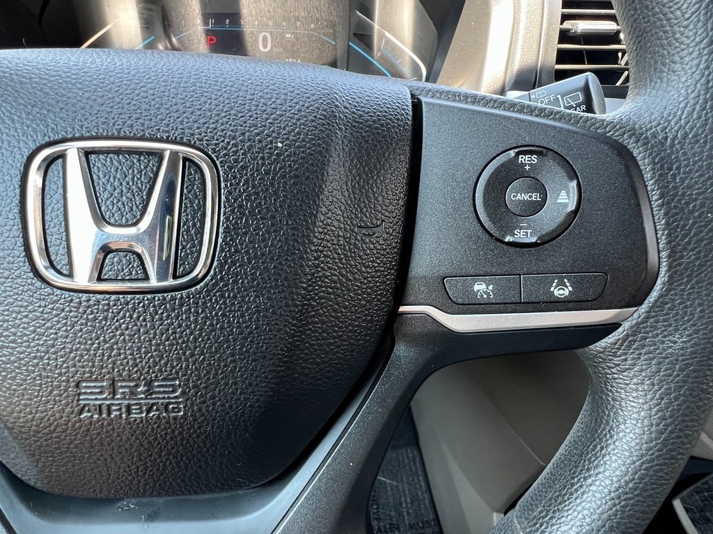 Vehicle image 21 of 27