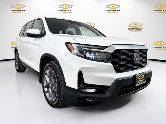 2022 Honda Passport EX-L Image 3 of 31