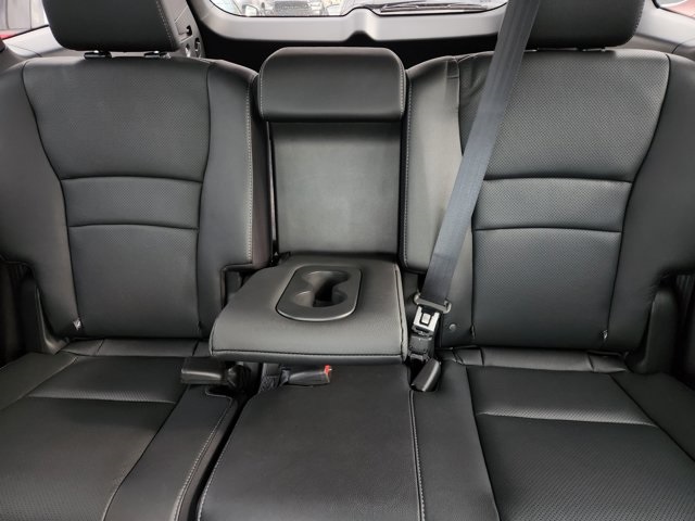 Vehicle image 29 of 30
