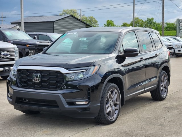 Vehicle image 1 of 30