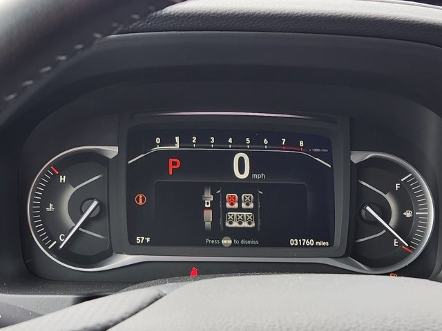 Vehicle image 26 of 30