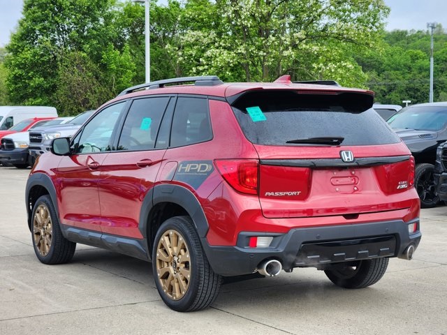 Vehicle image 7 of 29