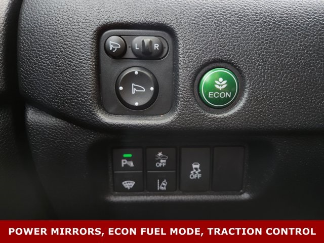 Vehicle image 10 of 29