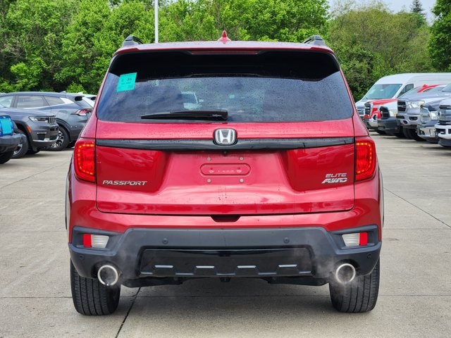 Vehicle image 6 of 29