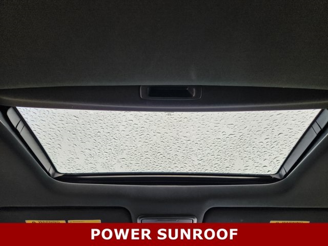 Vehicle image 11 of 29