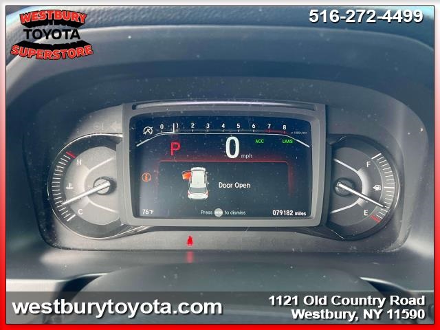 Vehicle image 29 of 37