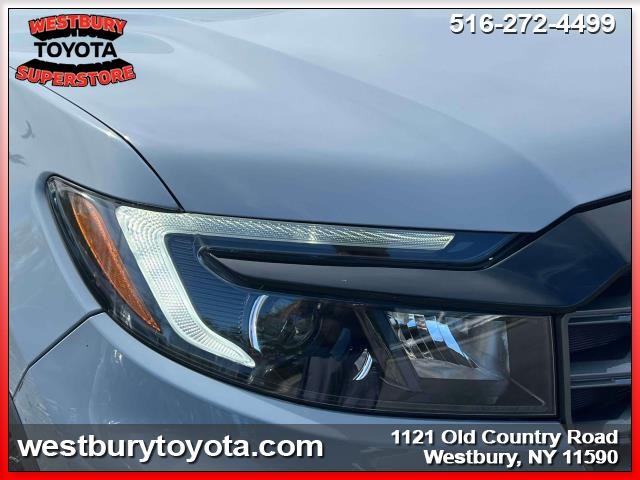 Vehicle image 12 of 37