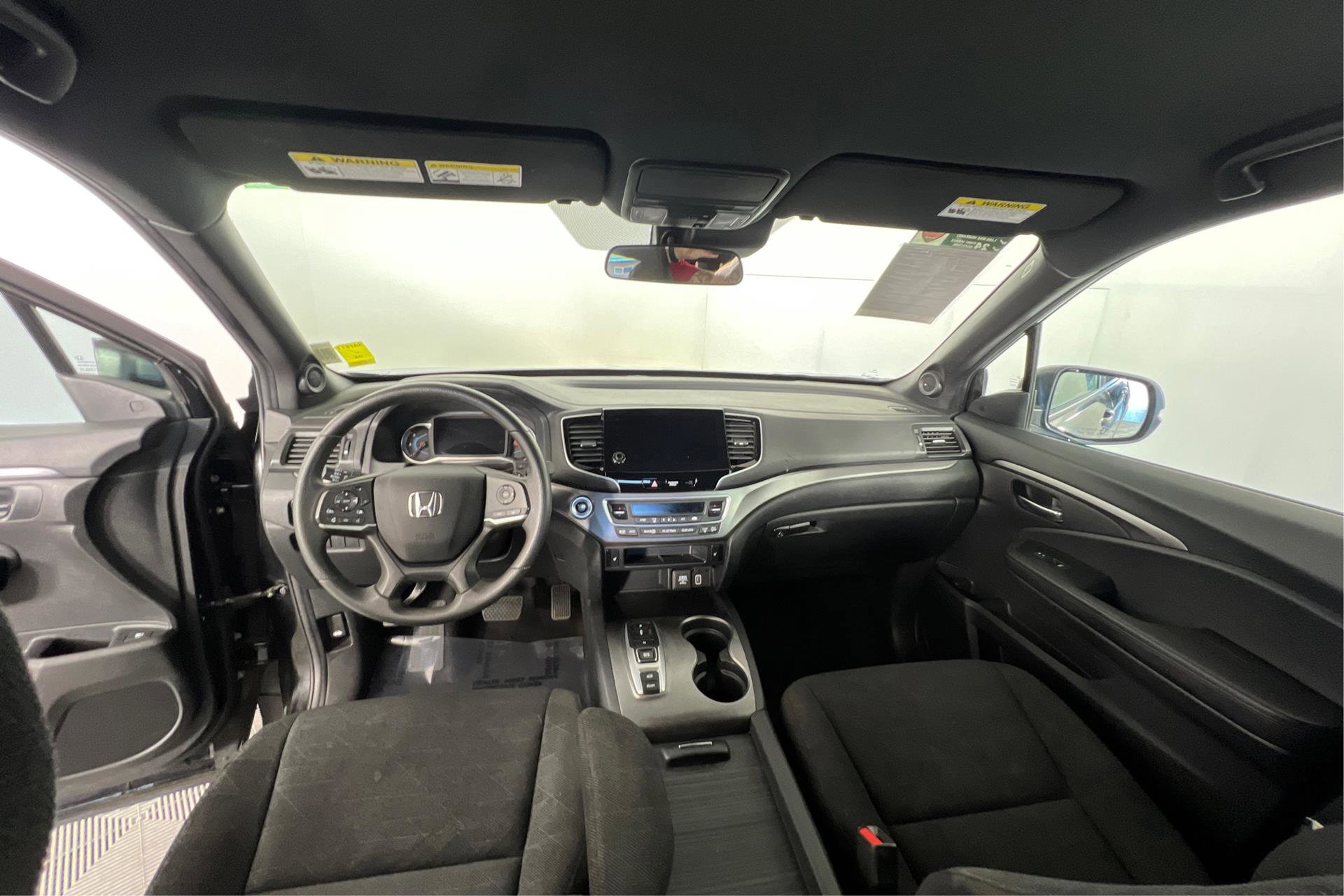 Vehicle image 12 of 26