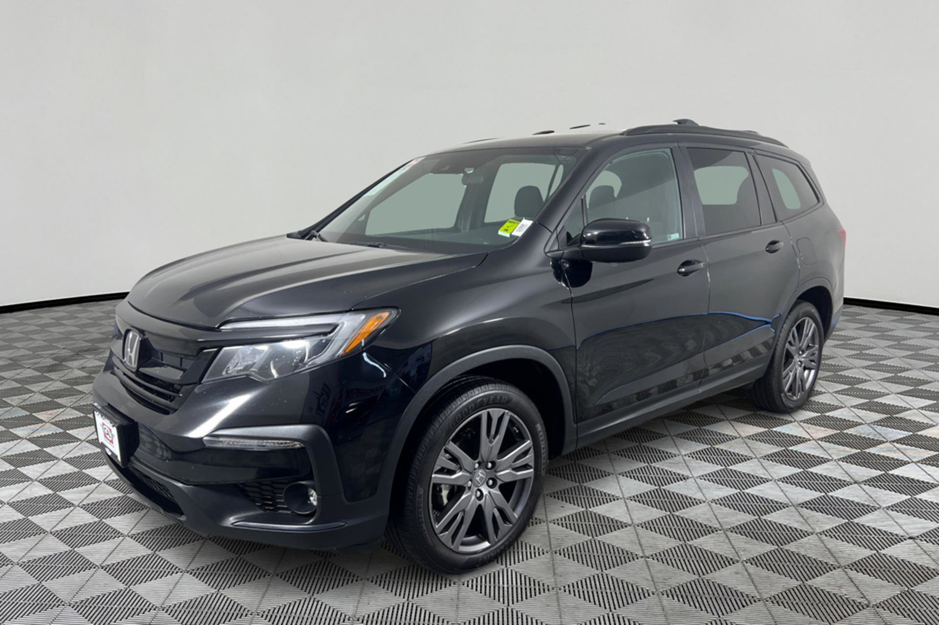 Vehicle image 1 of 26