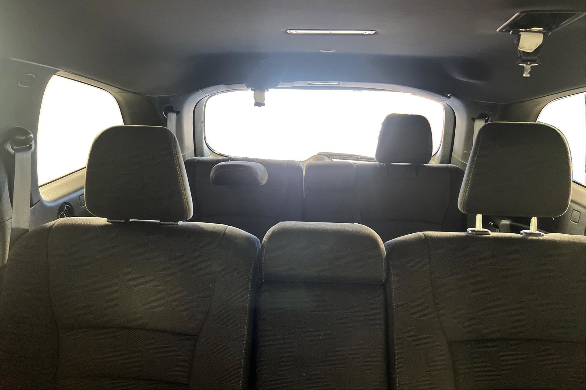 Vehicle image 10 of 26