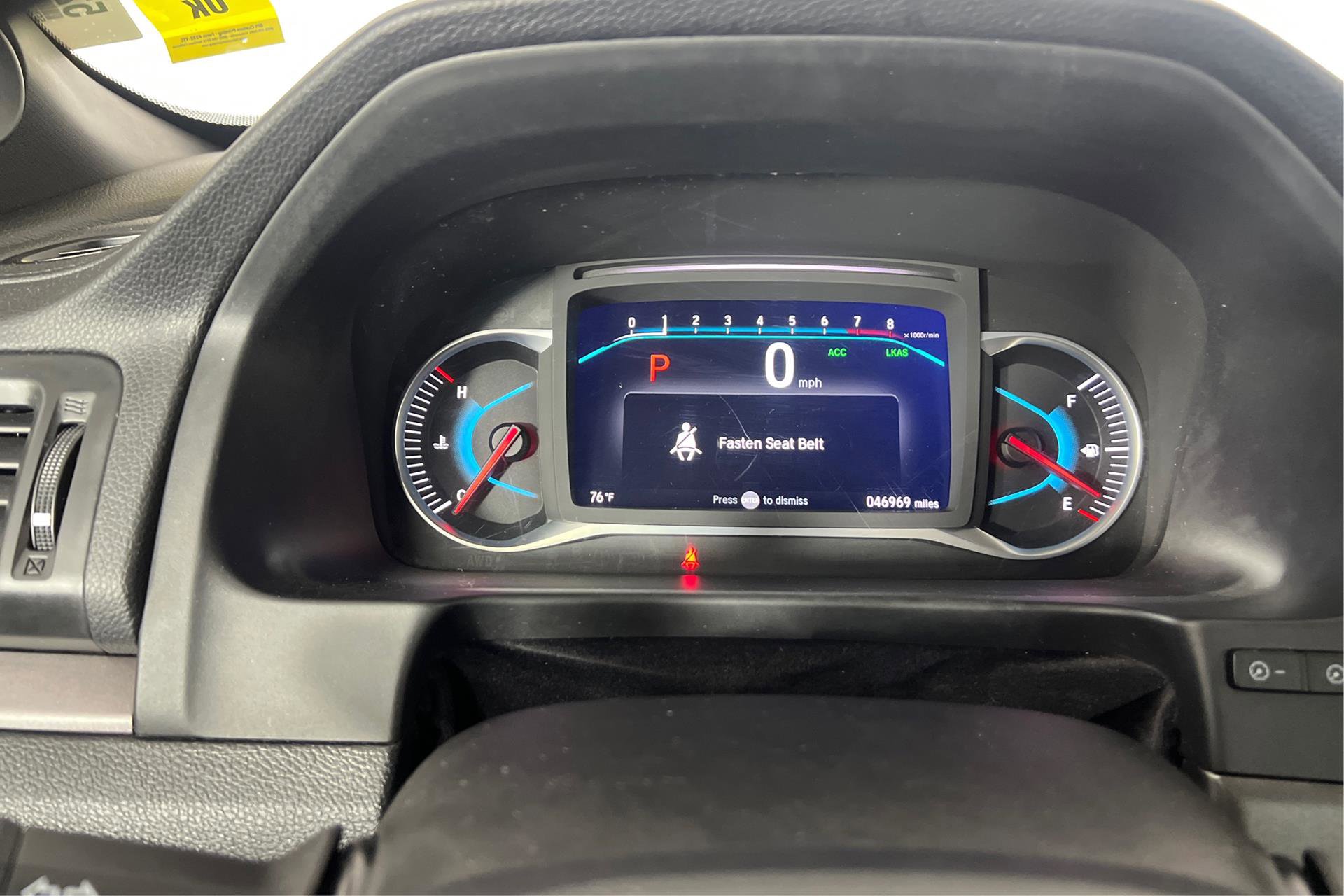 Vehicle image 15 of 26