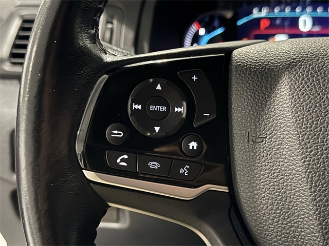 Vehicle image 45 of 47