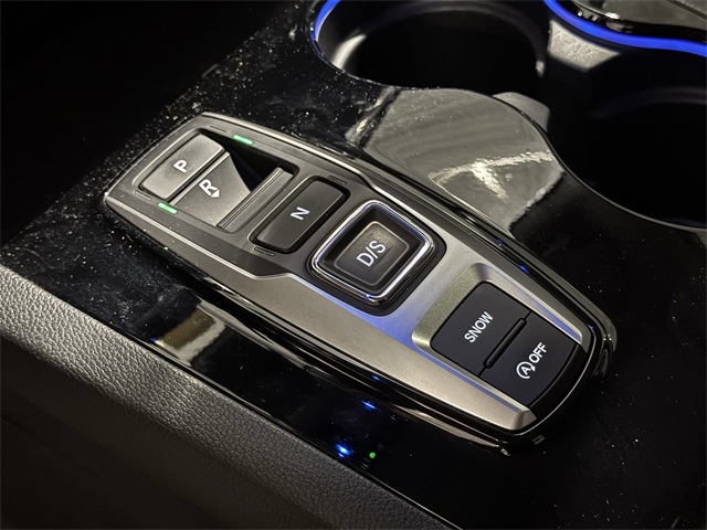 Vehicle image 37 of 47