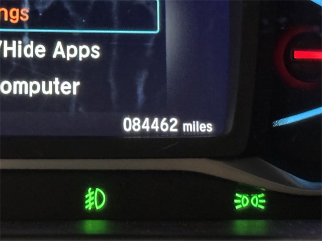 Vehicle image 29 of 47