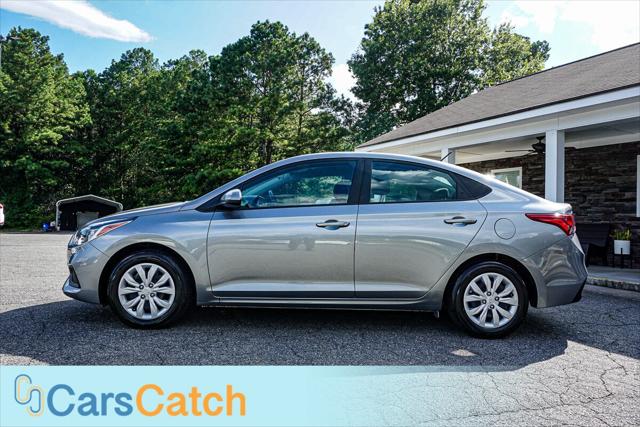 Vehicle image 15 of 40