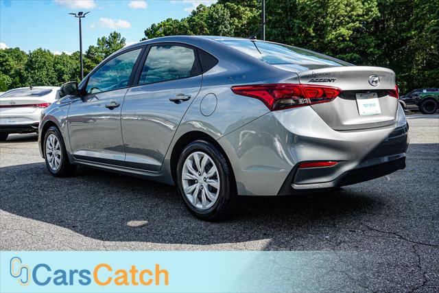 Vehicle image 13 of 40