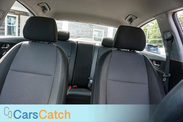 Vehicle image 22 of 40