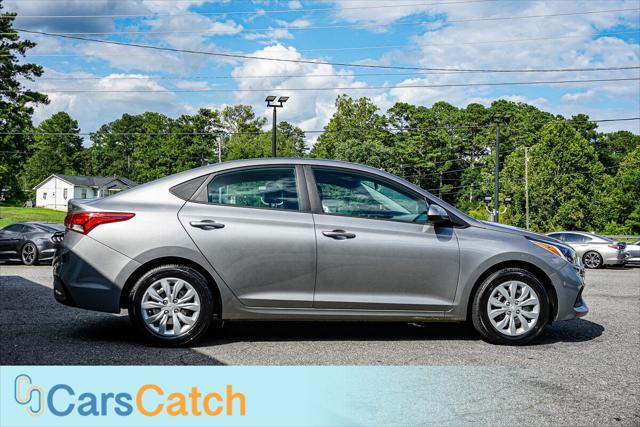 Vehicle image 9 of 40