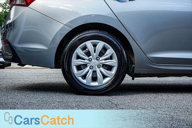 Vehicle image 20 of 40