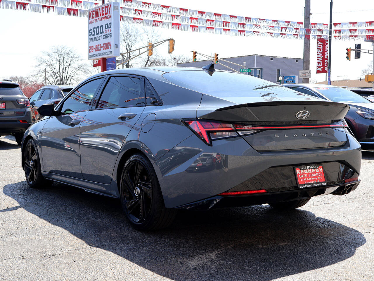 Vehicle image 11 of 52