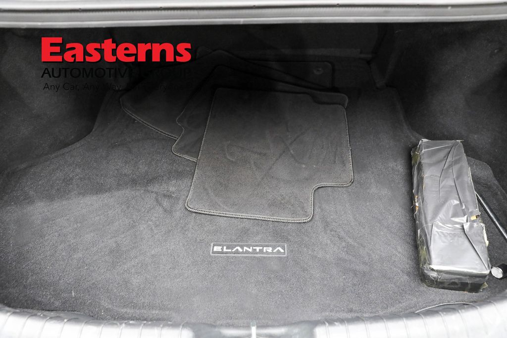 Vehicle image 39 of 61