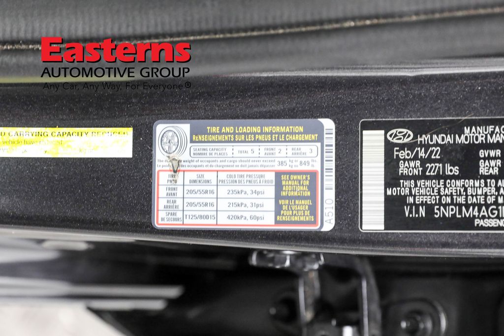 Vehicle image 60 of 61