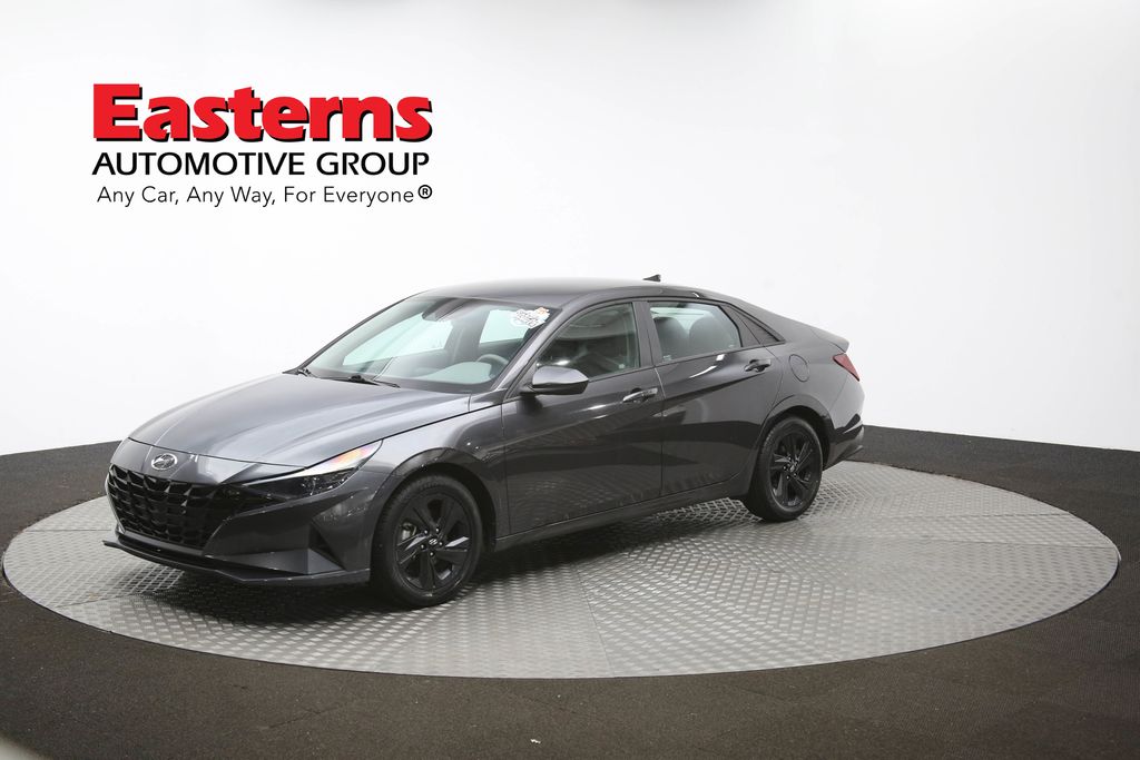 Vehicle image 5 of 61