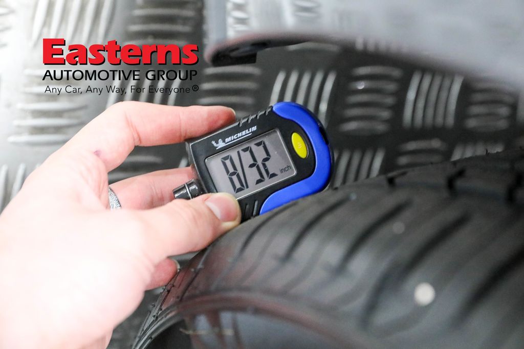 Vehicle image 53 of 61