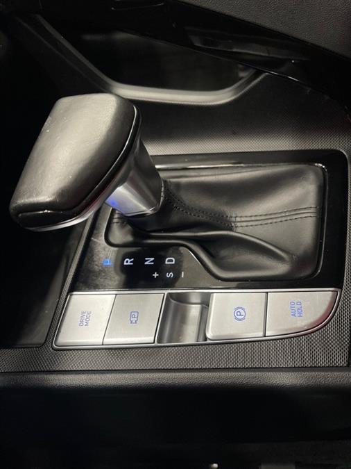 Vehicle image 45 of 49