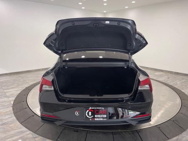 Vehicle image 15 of 49