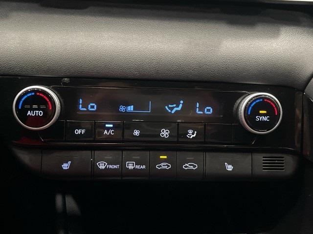 Vehicle image 46 of 49