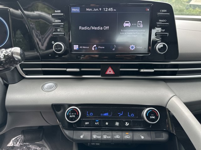 Vehicle image 28 of 31